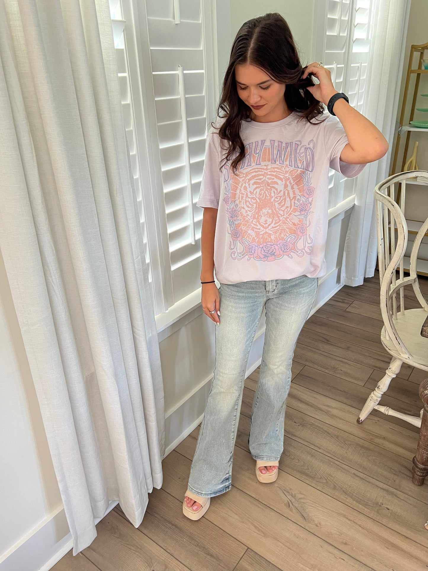 Mid-Rise Tinted Flare Jean