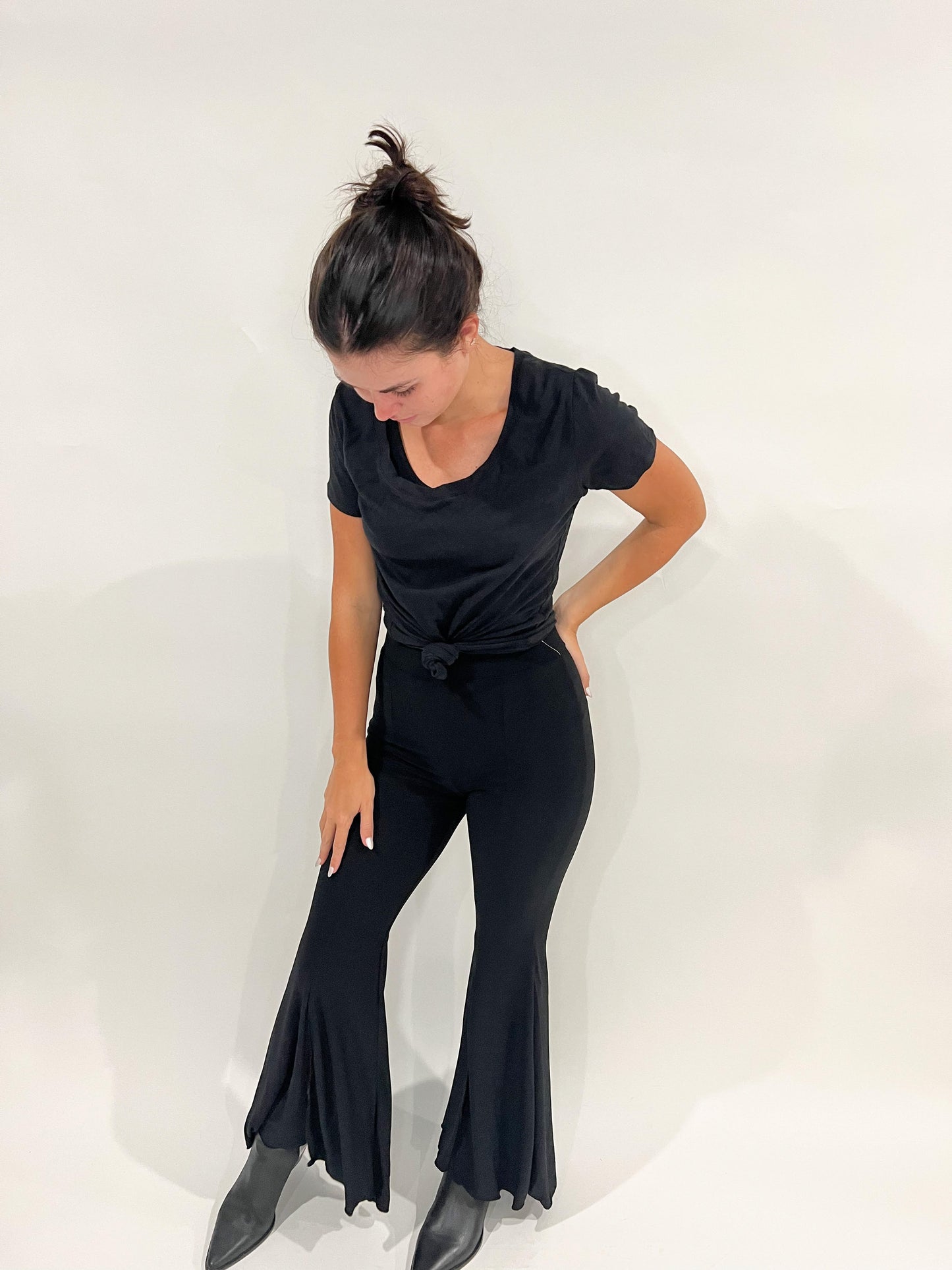 Black Flowy Pant